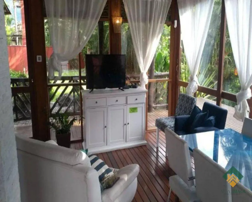 Casa, 3 quartos, 342 m² - Foto 1