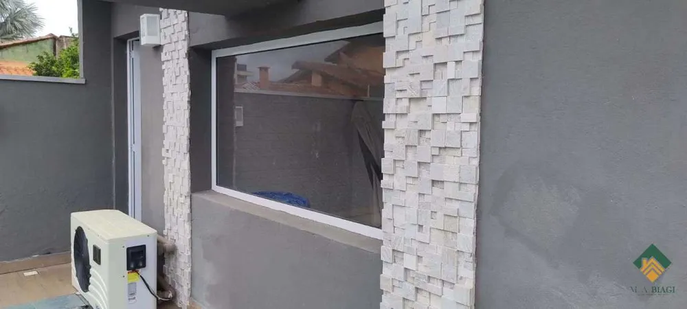 Casa, 4 quartos, 247 m² - Foto 3
