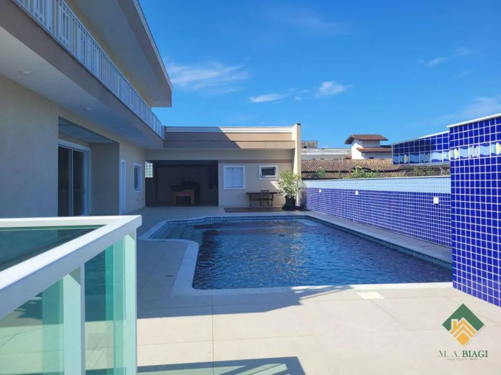 Casa, 5 quartos, 394 m² - Foto 1