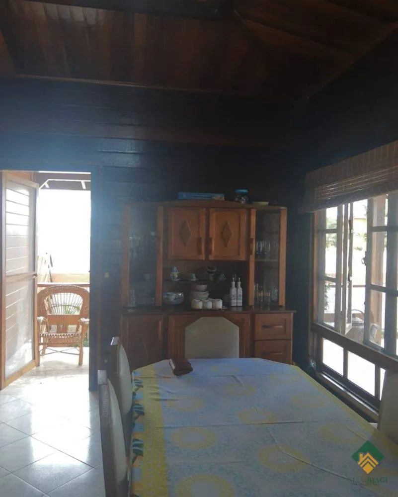 Casa, 4 quartos, 170 m² - Foto 1
