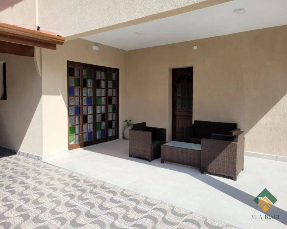 Casa, 4 quartos, 180 m² - Foto 1