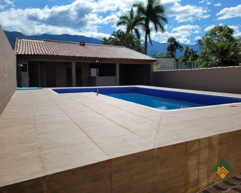 Casa, 4 quartos, 180 m² - Foto 2