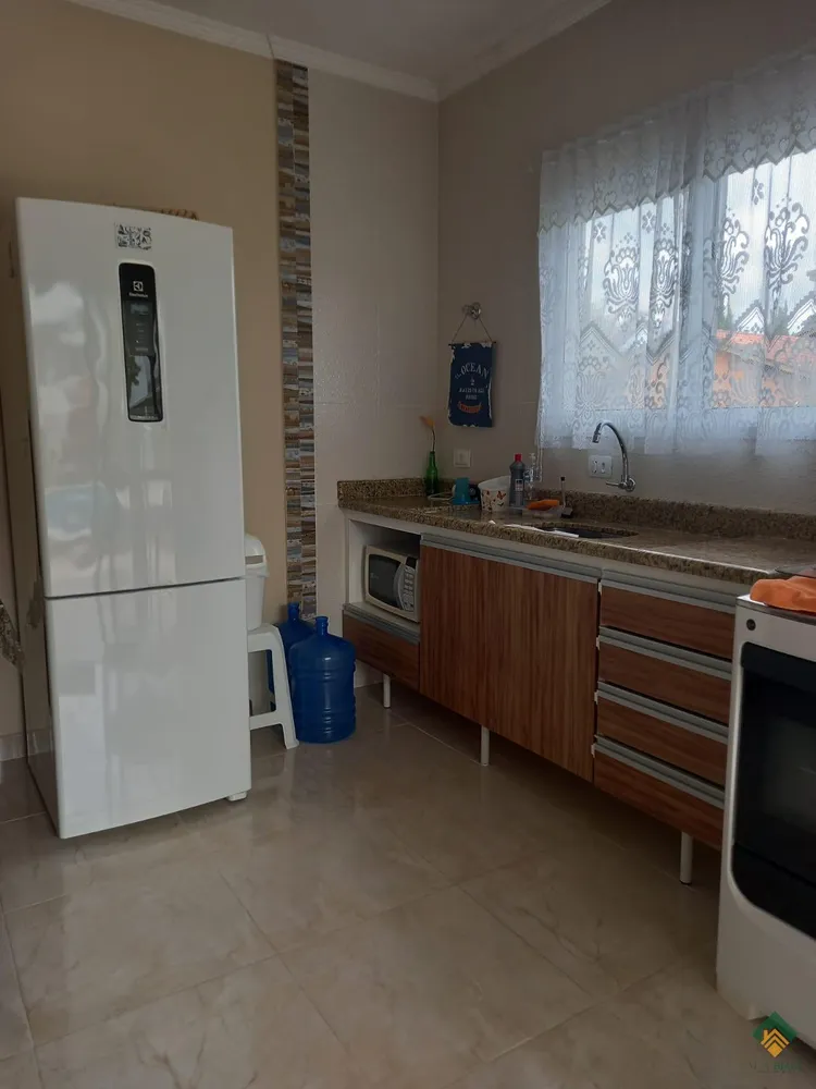 Casa, 3 quartos, 252 m² - Foto 4