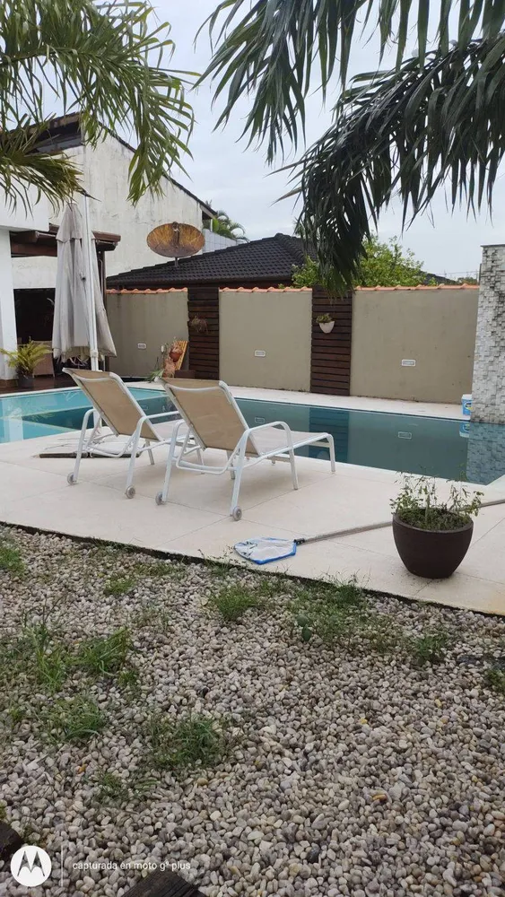 Casa, 4 quartos, 190 m² - Foto 1