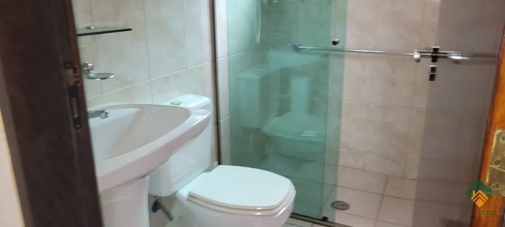 Casa, 4 quartos, 212 m² - Foto 2