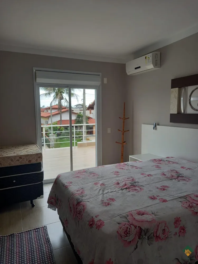 Casa, 3 quartos, 230 m² - Foto 2