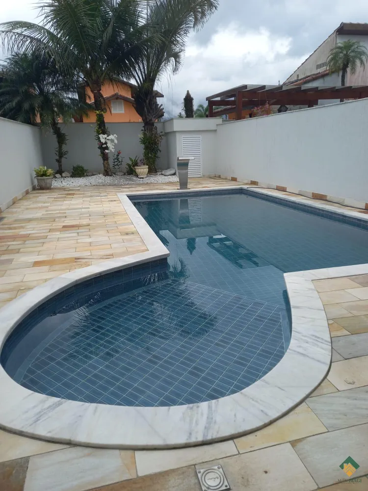 Casa, 3 quartos, 230 m² - Foto 8