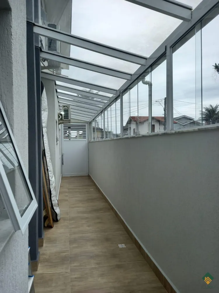 Casa, 3 quartos, 230 m² - Foto 1