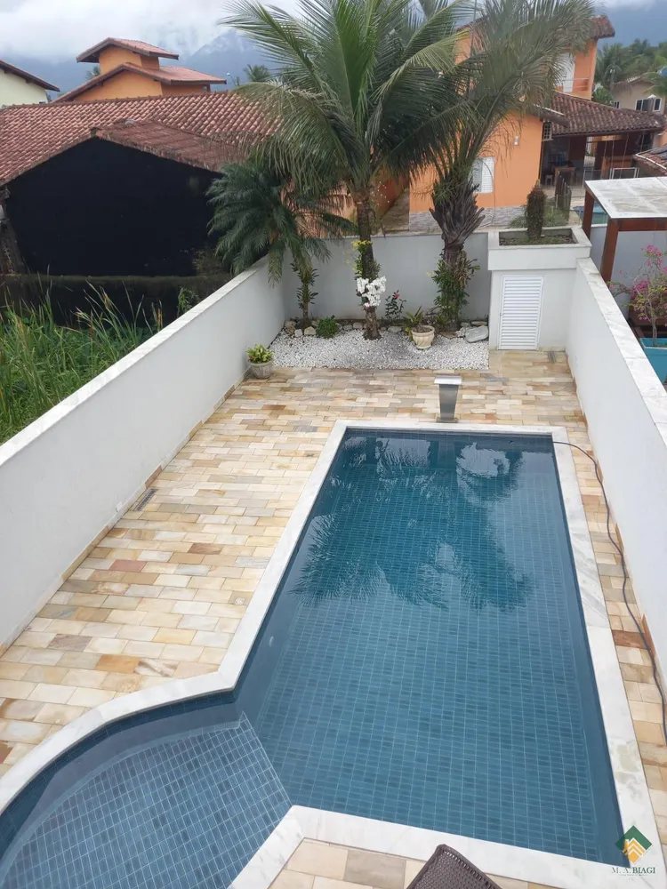 Casa, 3 quartos, 230 m² - Foto 3
