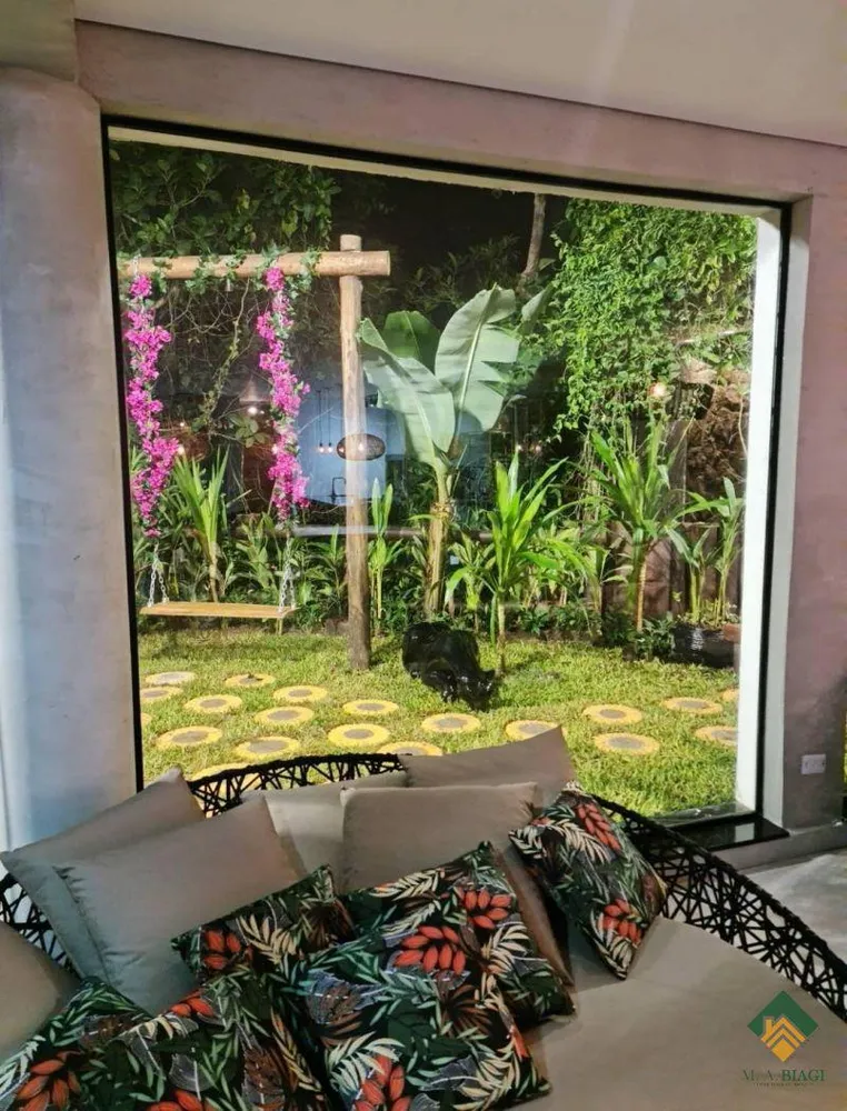 Casa, 8 quartos, 307 m² - Foto 2