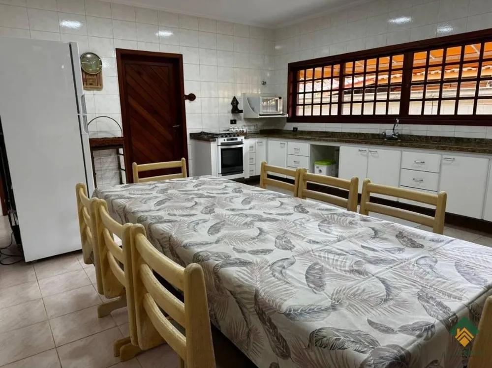Casa, 8 quartos, 685 m² - Foto 8