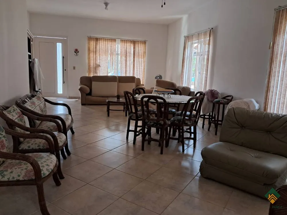 Casa, 3 quartos, 150 m² - Foto 1