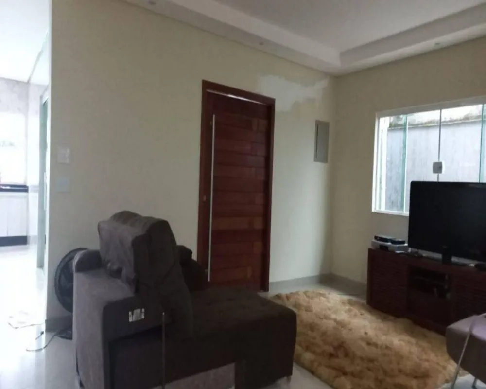 Casa, 4 quartos, 200 m² - Foto 1