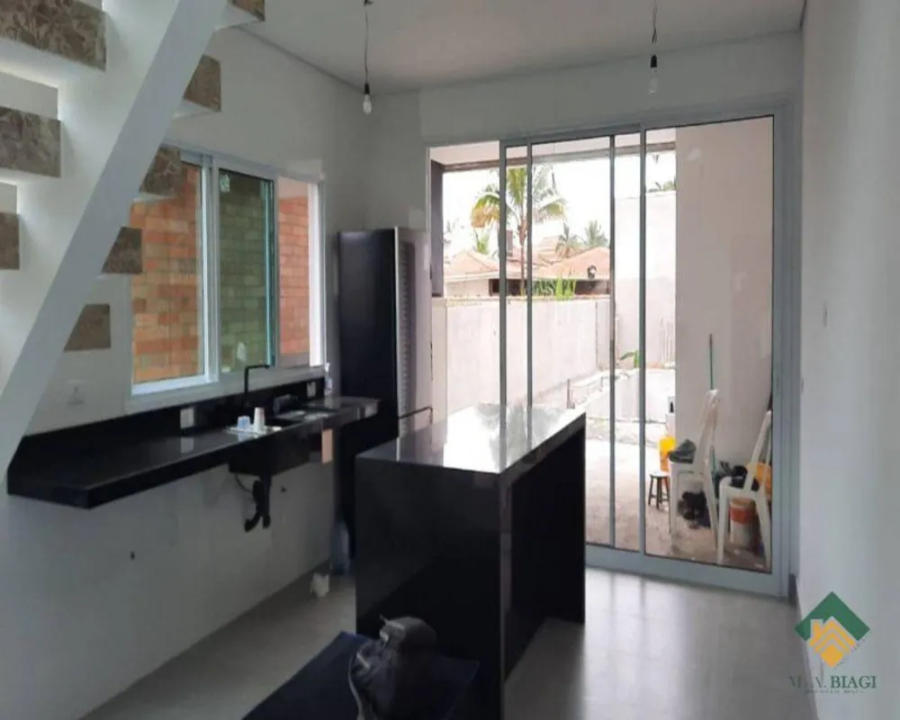Casa, 3 quartos, 190 m² - Foto 1