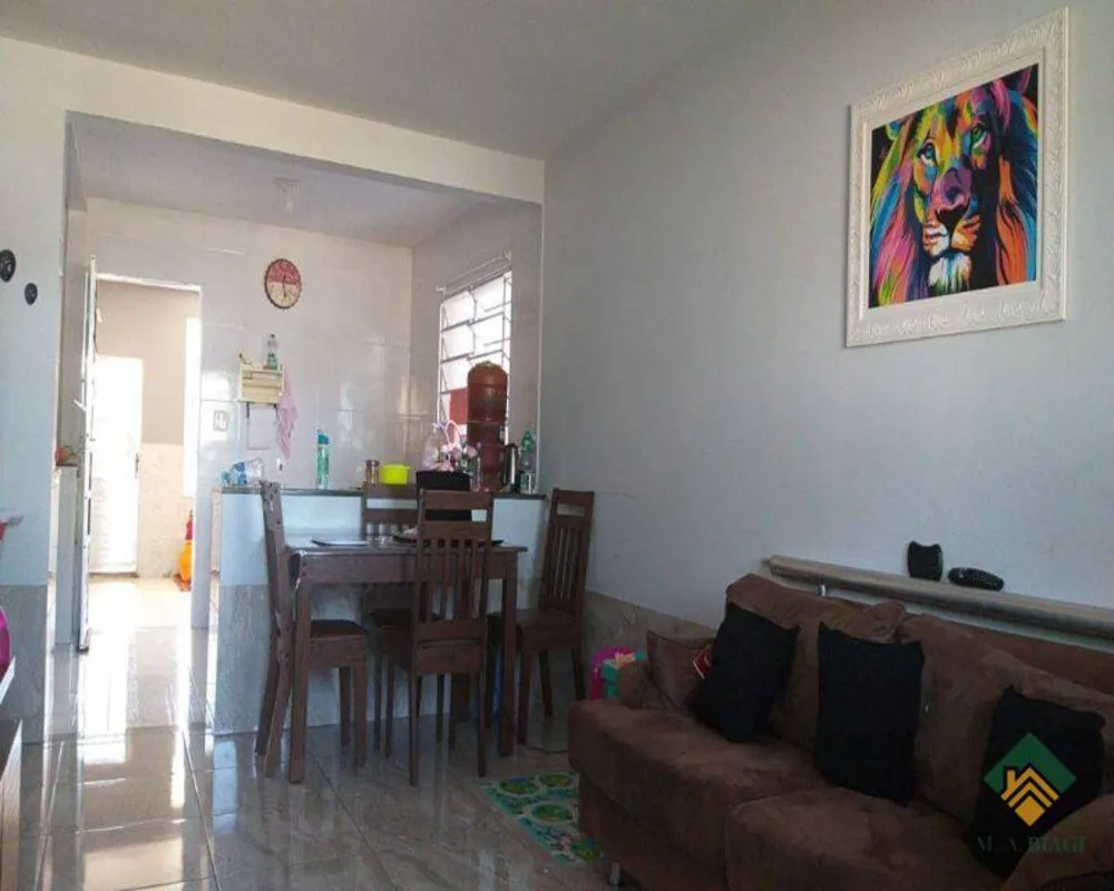 Casa, 3 quartos, 180 m² - Foto 2