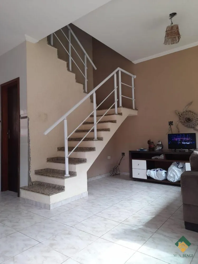 Casa, 3 quartos, 92 m² - Foto 1
