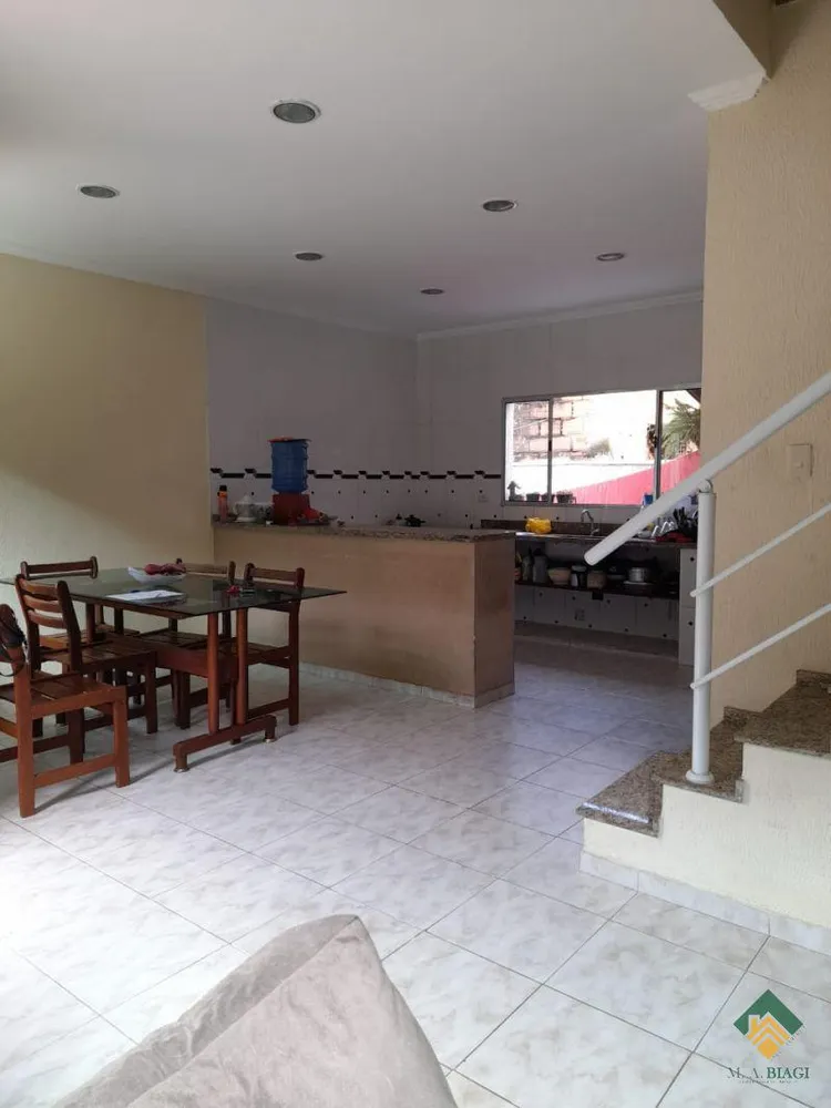 Casa, 3 quartos, 92 m² - Foto 2