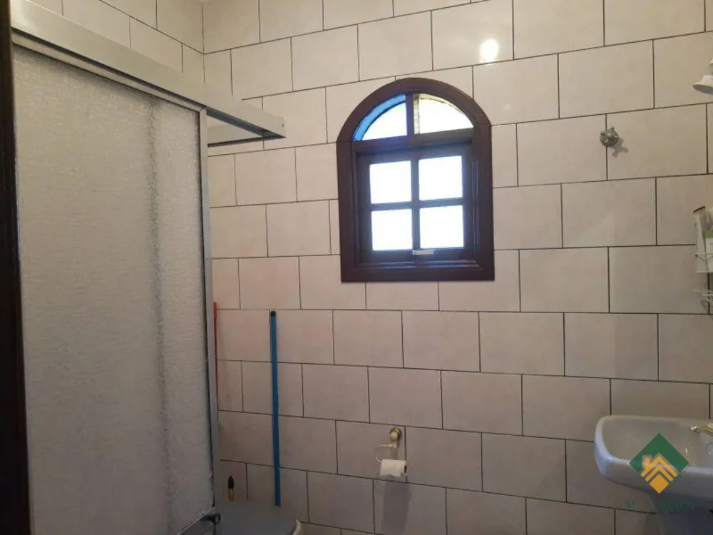 Casa, 5 quartos, 180 m² - Foto 4