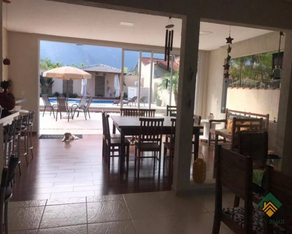 Casa, 5 quartos, 278 m² - Foto 3