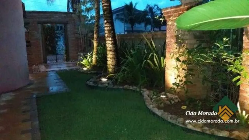 Casa, 4 quartos, 242 m² - Foto 3