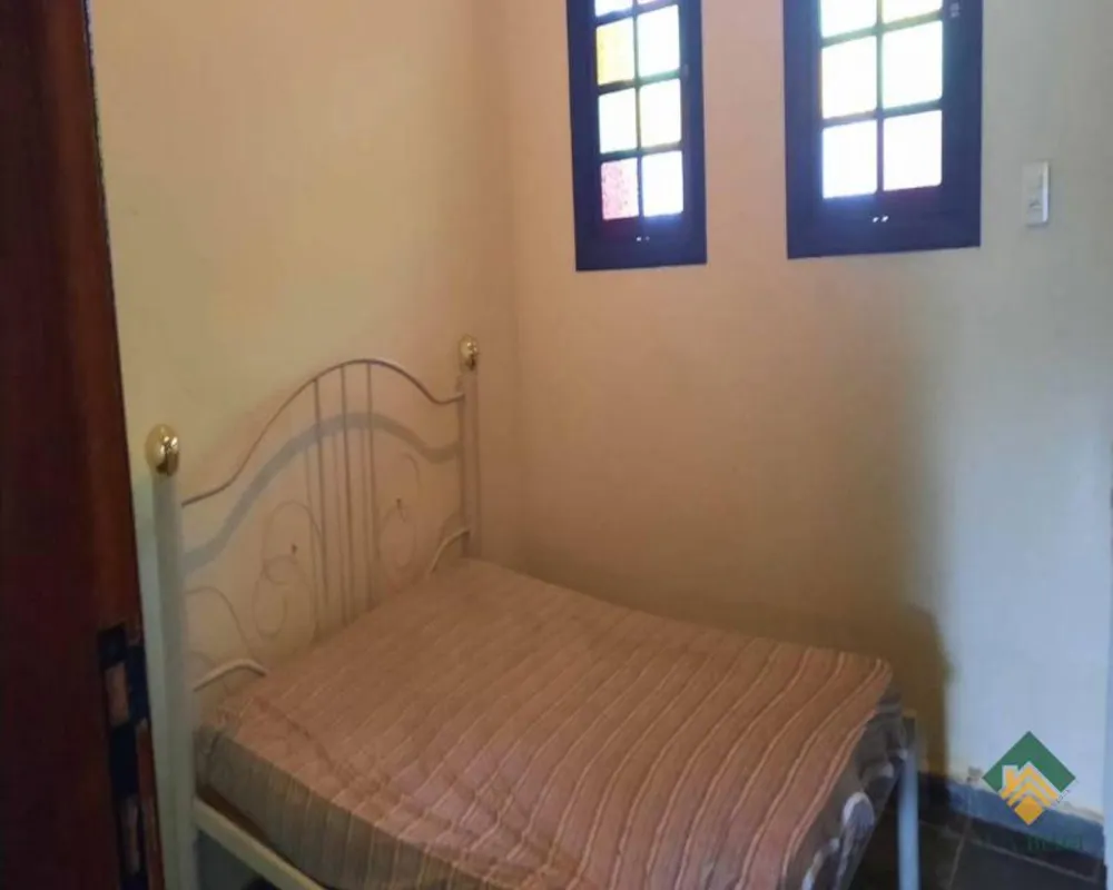 Casa, 4 quartos, 237 m² - Foto 3