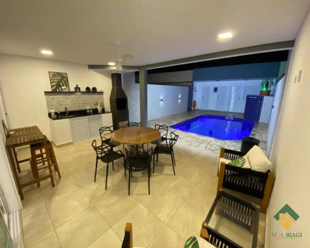 Casa, 3 quartos, 175 m² - Foto 2