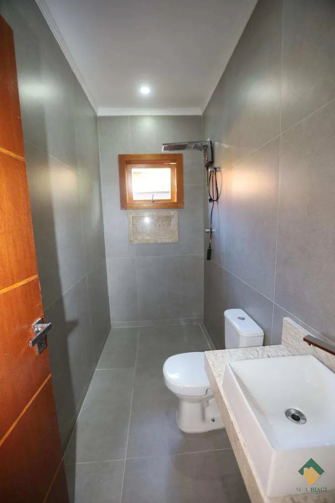 Casa, 4 quartos, 290 m² - Foto 1