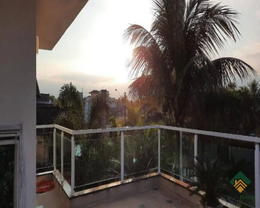 Sobrado, 4 quartos, 233 m² - Foto 2