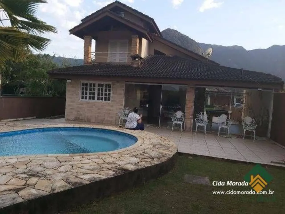Casa, 4 quartos, 230 m² - Foto 3