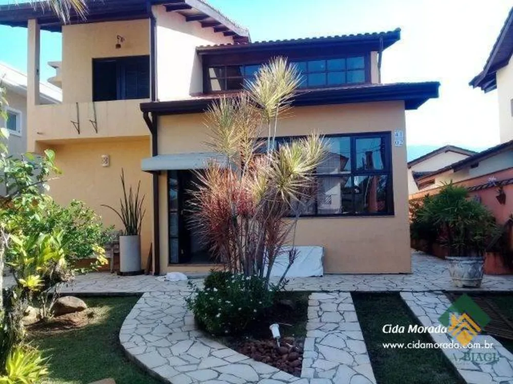 Casa, 4 quartos, 280 m² - Foto 1