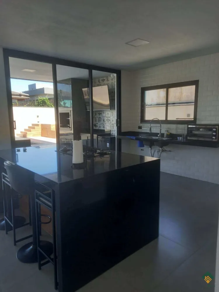 Sobrado, 5 quartos, 300 m² - Foto 2