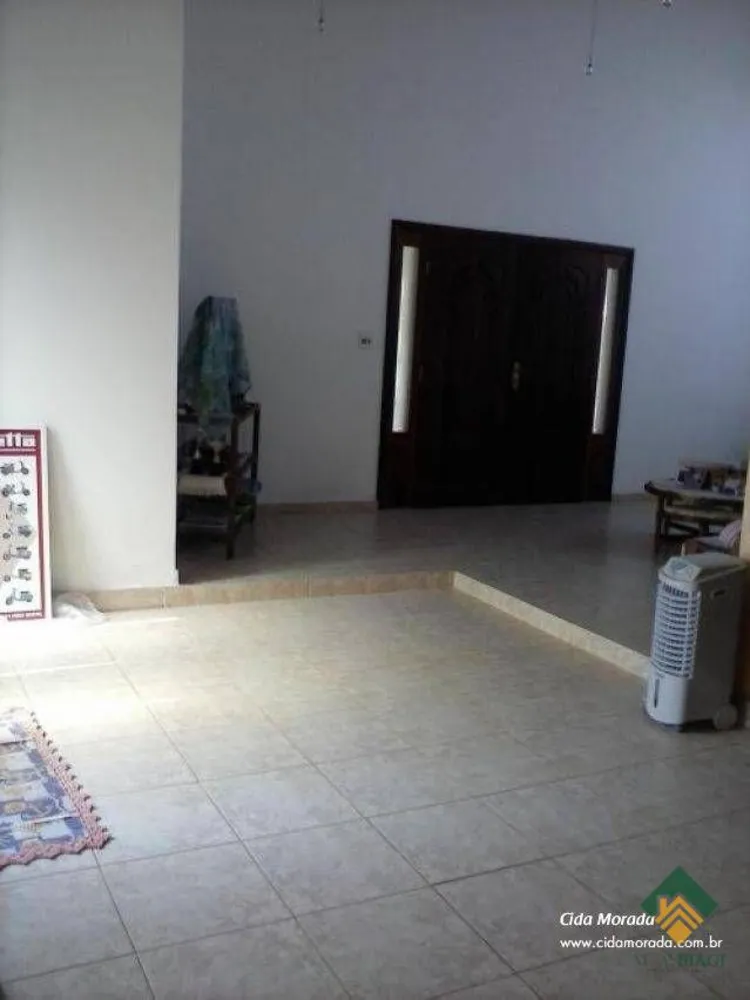 Casa, 3 quartos, 180 m² - Foto 3