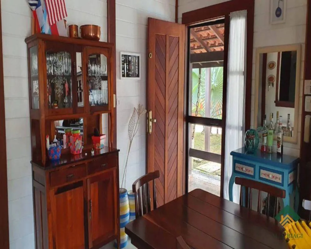Casa, 4 quartos, 267 m² - Foto 4