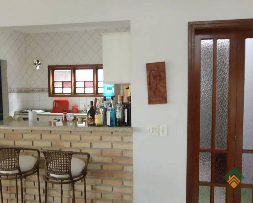 Casa, 4 quartos, 270 m² - Foto 4