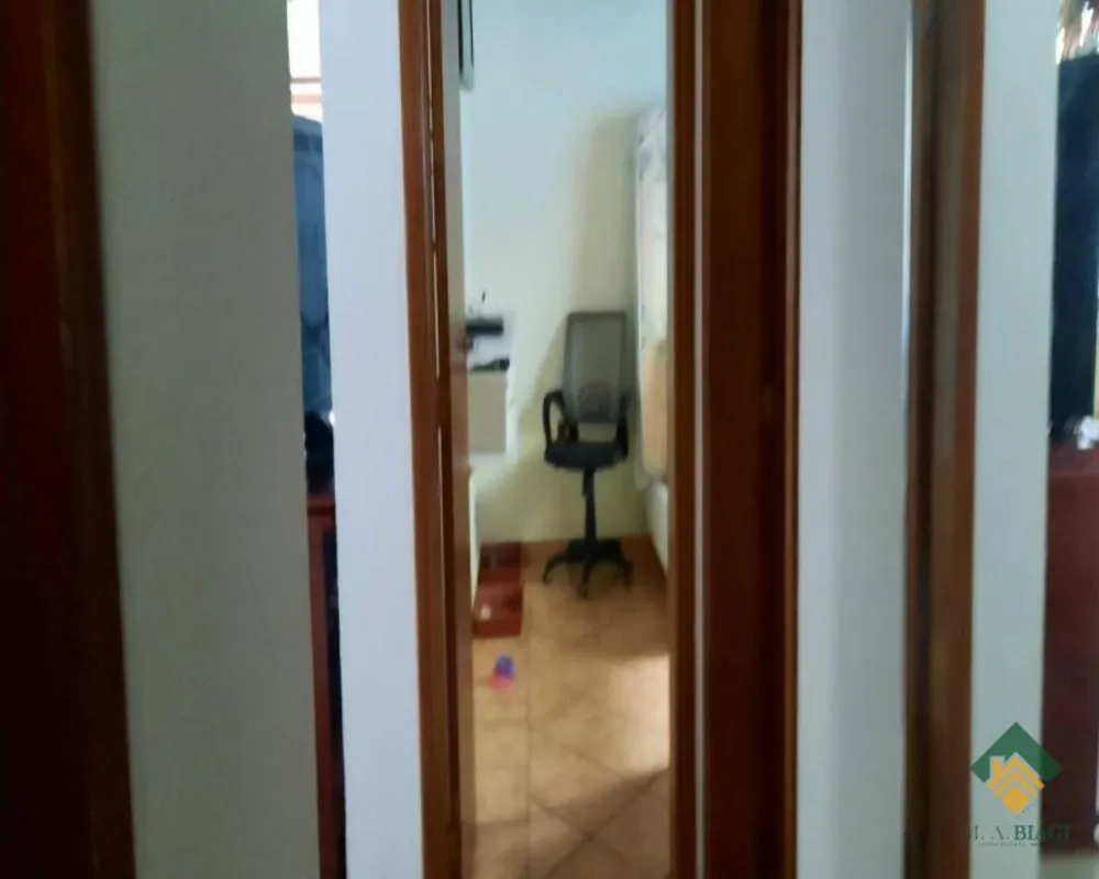 Casa, 4 quartos, 210 m² - Foto 1