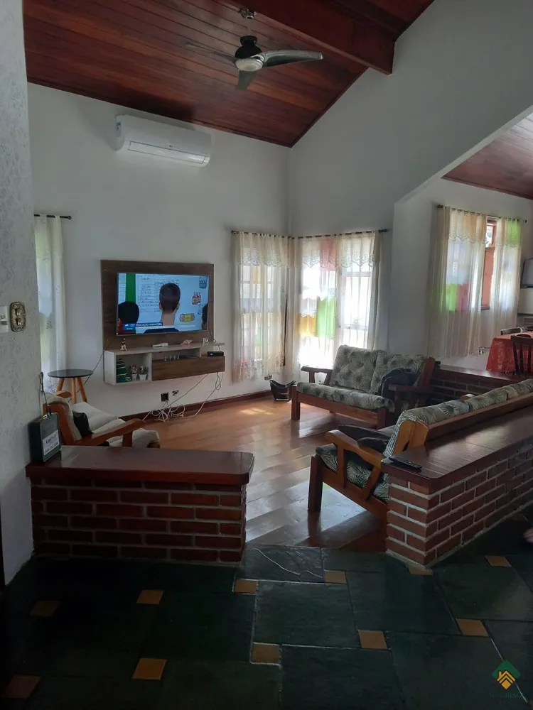 Casa, 3 quartos, 194 m² - Foto 8