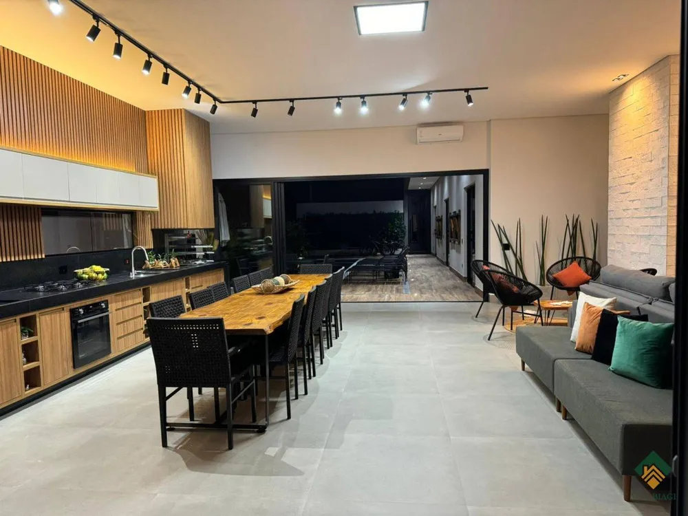 Casa, 3 quartos, 420 m² - Foto 2
