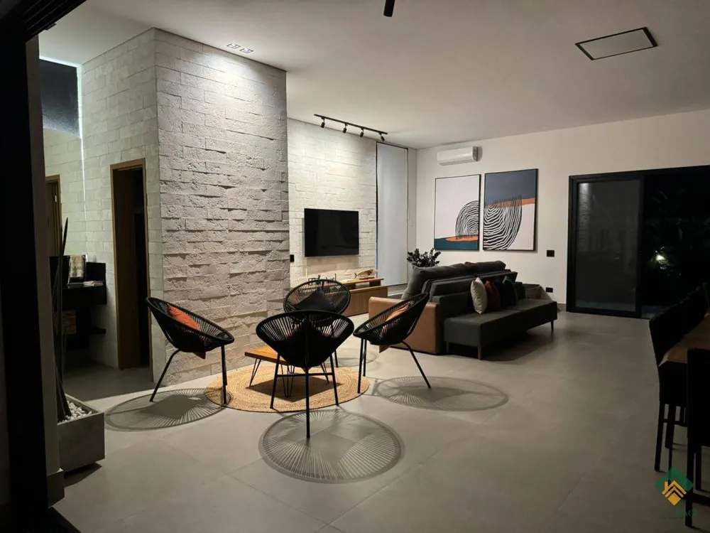 Casa, 3 quartos, 420 m² - Foto 1