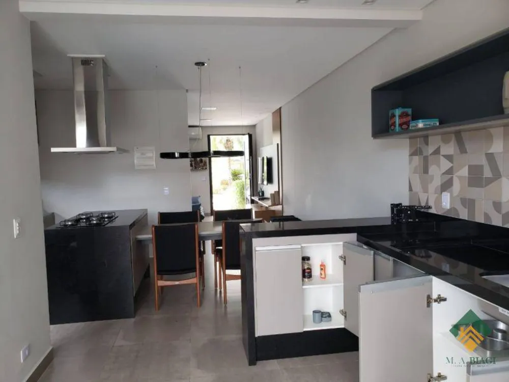 Casa, 3 quartos, 190 m² - Foto 1