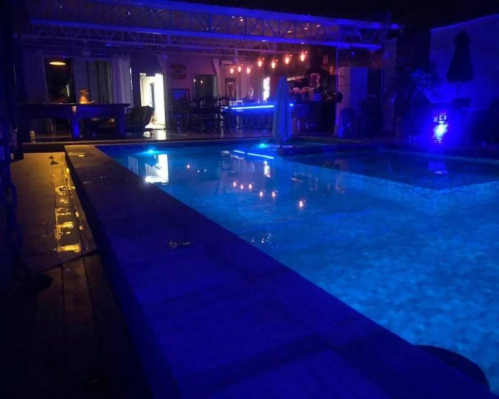 Casa, 6 quartos, 300 m² - Foto 2