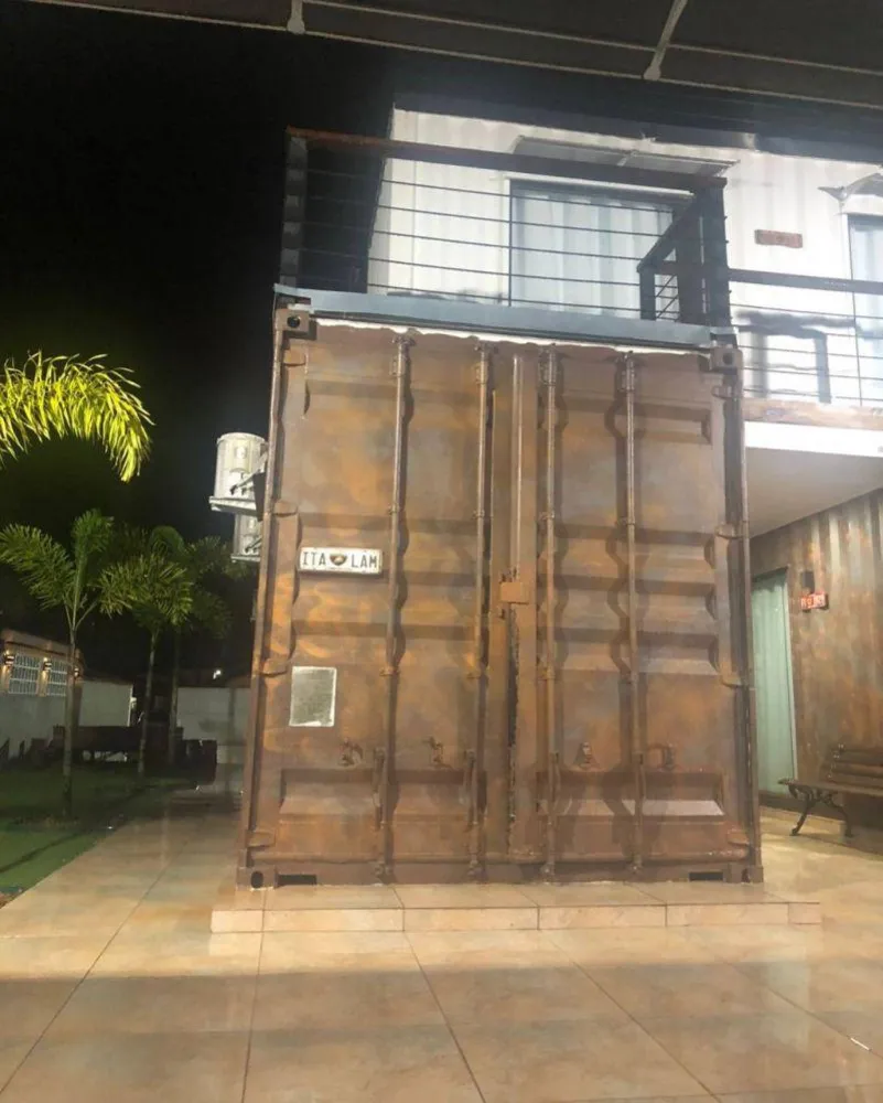 Casa, 6 quartos, 300 m² - Foto 1