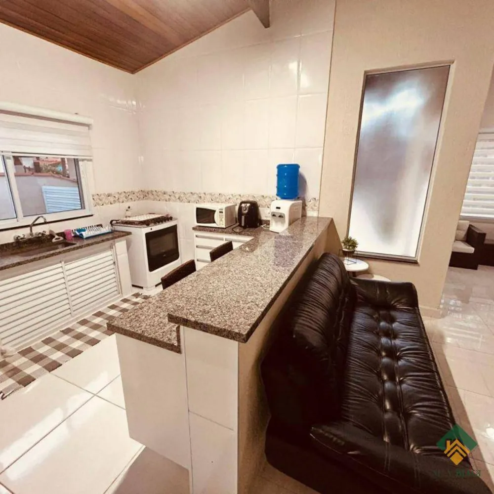 Casa, 4 quartos, 50400 m² - Foto 3