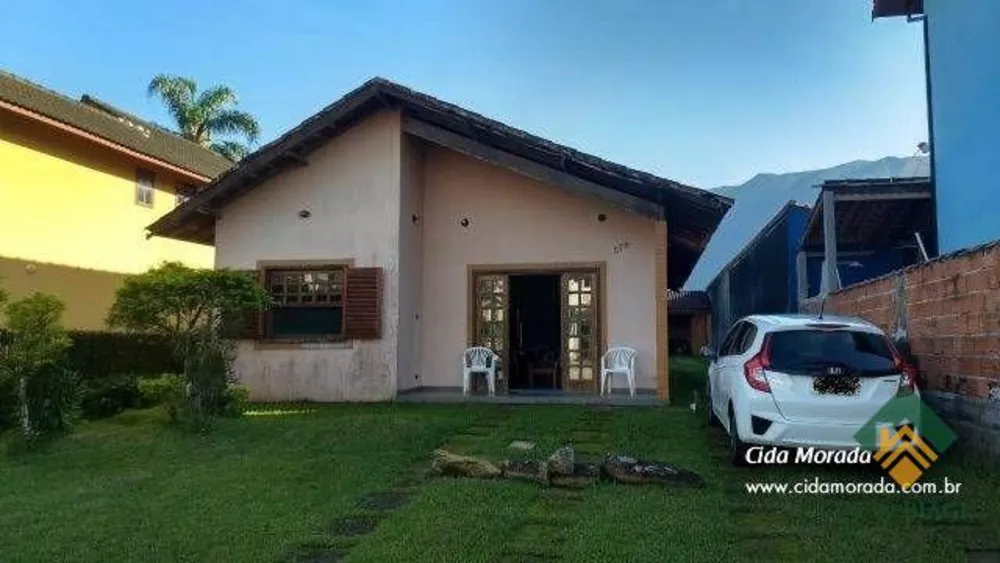 Casa, 3 quartos, 190 m² - Foto 1