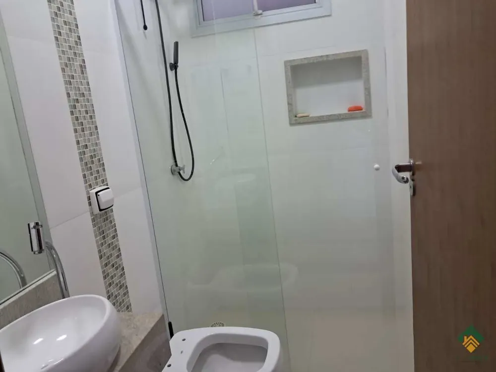 Sobrado, 3 quartos, 252 m² - Foto 2