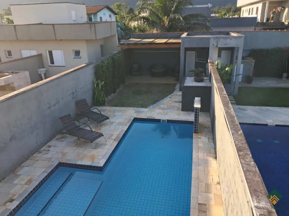 Sobrado, 3 quartos, 252 m² - Foto 4