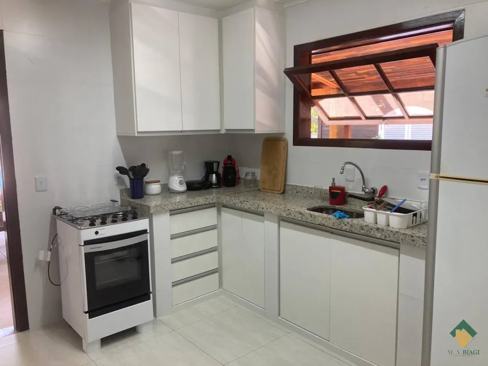 Casa, 4 quartos, 198 m² - Foto 4