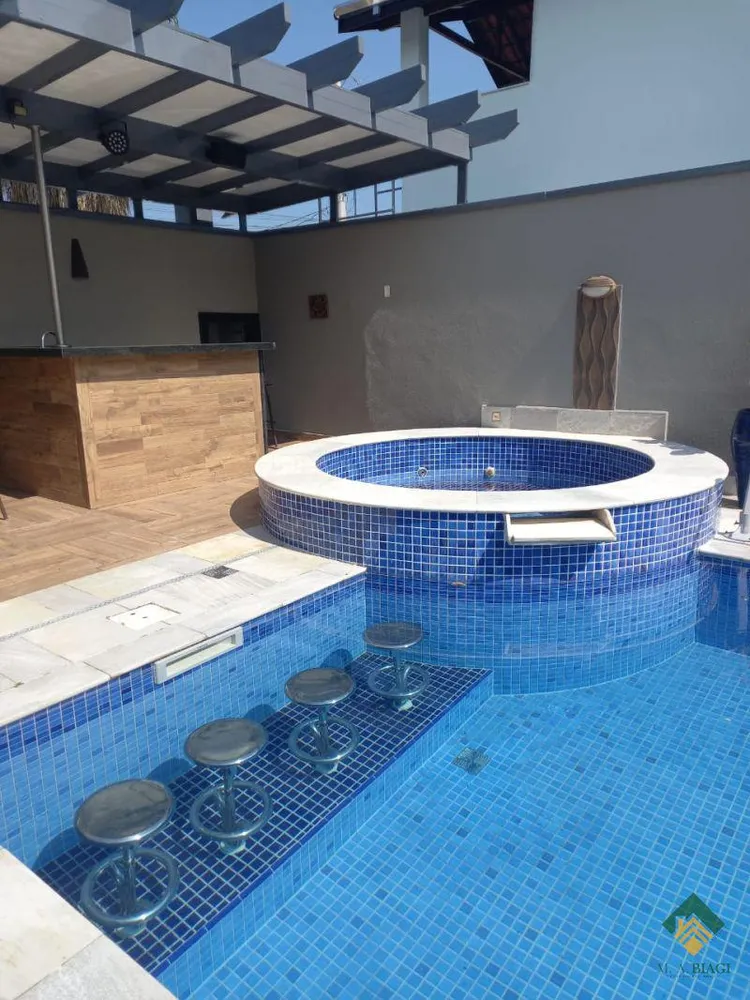 Casa, 6 quartos, 600 m² - Foto 2