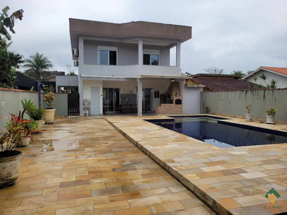 Casa, 6 quartos, 290 m² - Foto 2