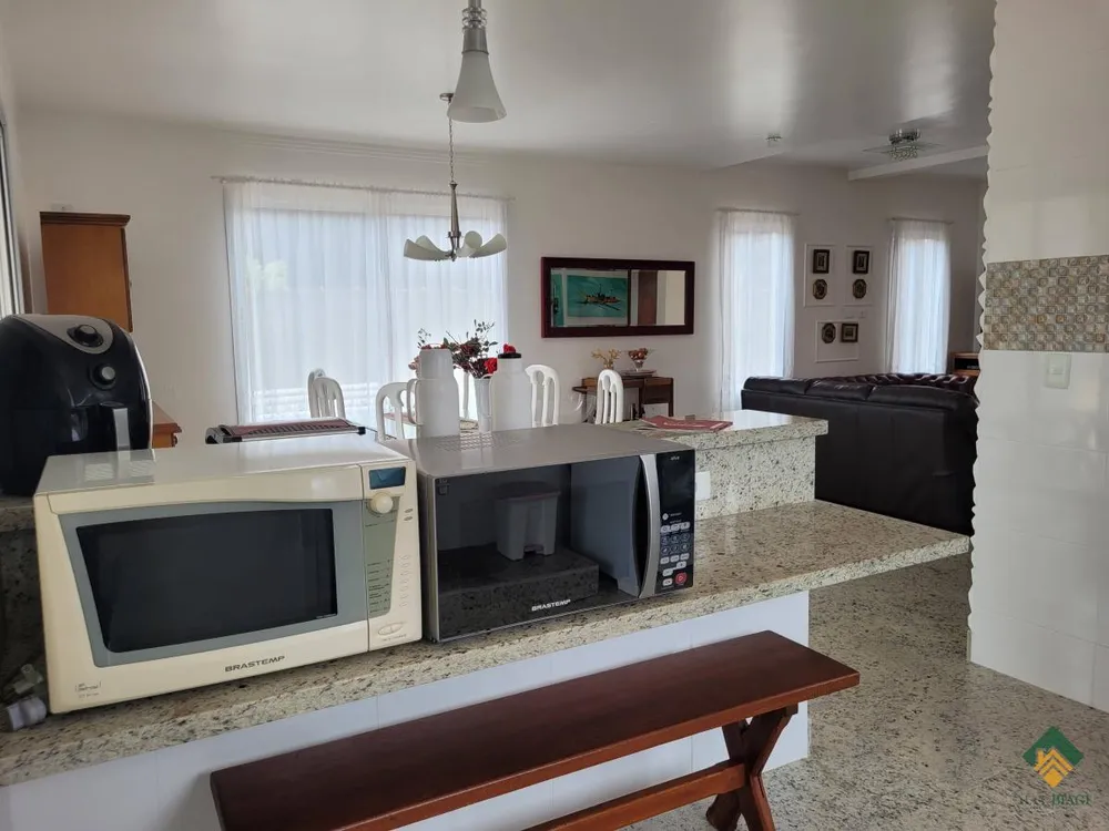 Casa, 6 quartos, 290 m² - Foto 3