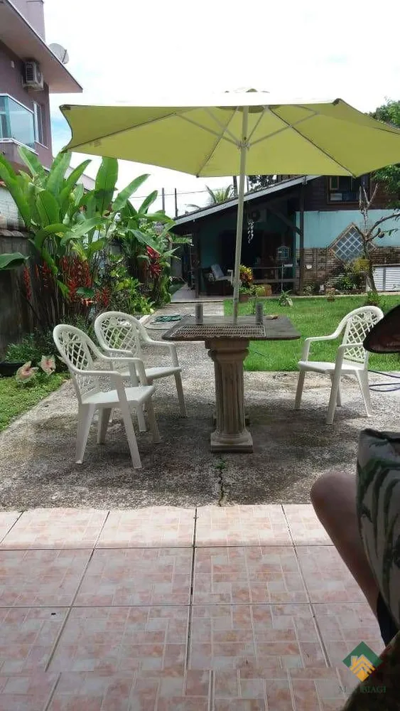 Casa, 5 quartos, 270 m² - Foto 2